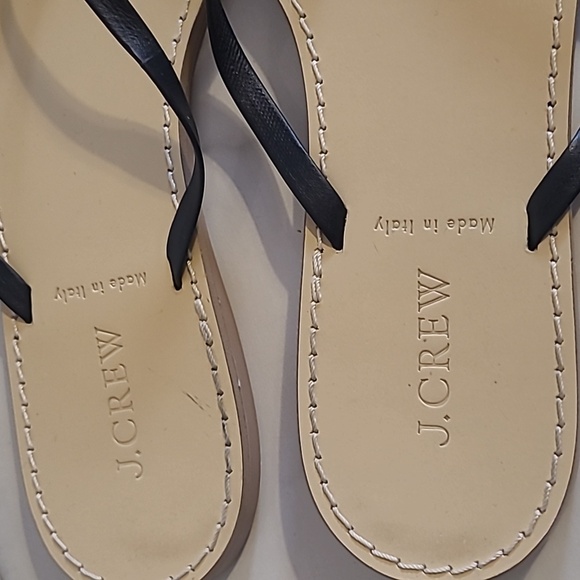 J Crew Black Leather Thin Straps Classic Flip Flops Sandals Wmn 9 Beach Pool - Picture 2 of 8